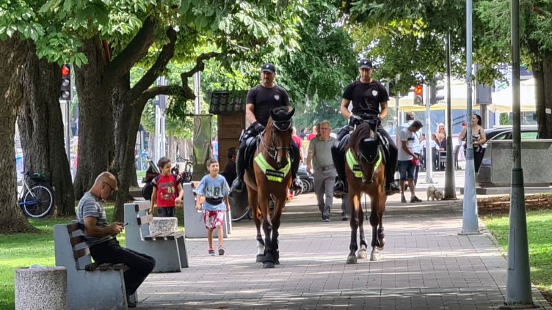 policijska konjica u doboju 04