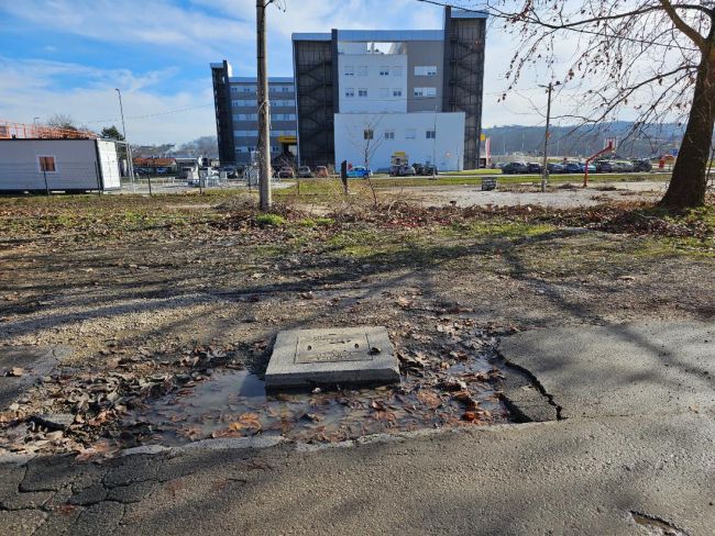 FOTO: Dobojski Info | DOBOJ: U protekla 24 časa rođen četiri djevojčice i jedan dječak