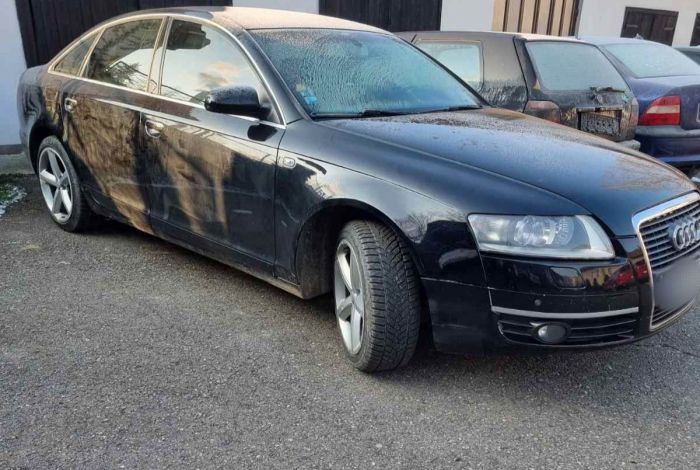 FOTO: Dobojski Info | DOBOJ: Od višestrukog povratnika u činjenju prekršaja oduzet putnički automobil „Audi”