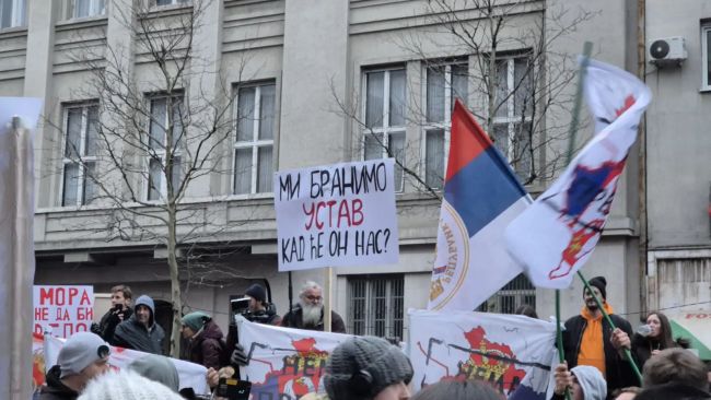 Hiljade studenata ispred Ustavnog suda Srbije (FOTO)