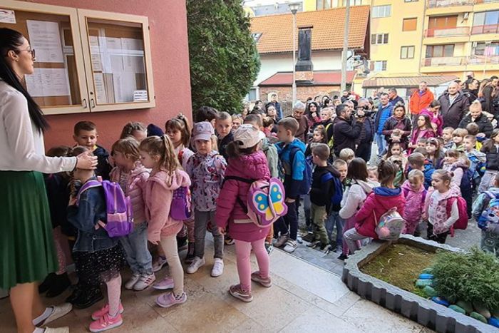 FOTO: Sanja Čakarević | DOBOJ: Mališani se pripremaju za najljepše đačko doba