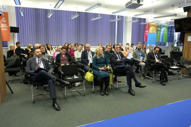 FOTO: Dobojski Info | UNESCO predstavio projekt: Medijska i informacijska pismenost je najbitnija vještina u 21. stoljeću