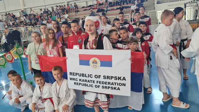 FOTO: Dobojski Info | DOBOJ: Uspeh karate reprezentacije &quot;WKC Karate saveza Republike Srpske&quot; na Karate šampionatu Balkana