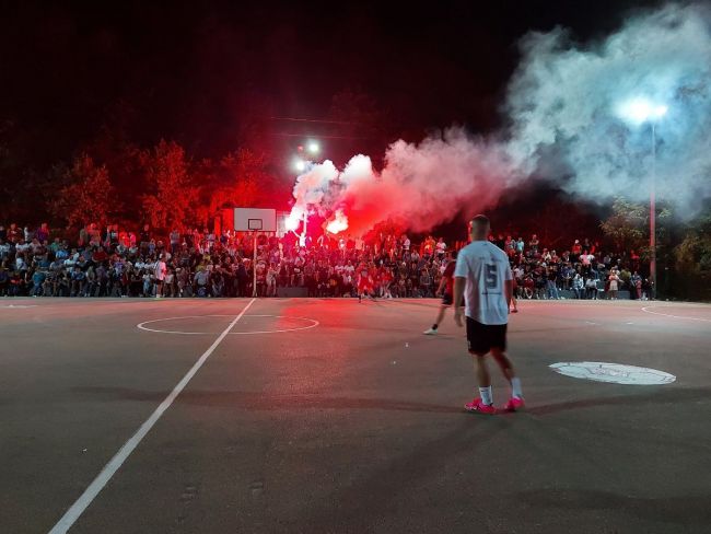 FOTO: Dobojski Info | OTVORENE PRIJAVE ZA DRUGI MEMORIJALNI TURNIR U FUTSALU “ŠAHBAZ SOFTIĆ – ŠABE” U TRNOVCIMA KOD GRAČANICE