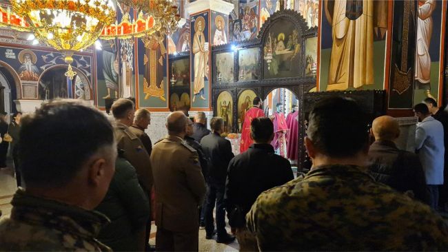 FOTO: Dobojski Info | DOBOJ: Liturgija za 12.000 Srba ubijenih u dobojskom logoru