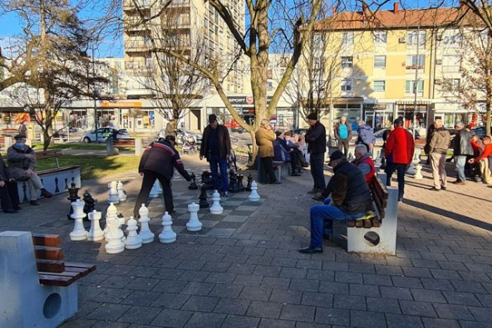 FOTO: Dobojski Info | VRIJEME: Danas sunčano uz umjerenu oblačnost, toplo i u novogodišnjoj noći