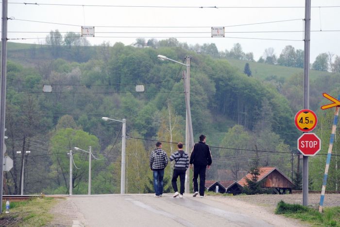 FOTO: Dobojski Info | DOBOJ: Mještani se ne žele odreći pružnih prelaza