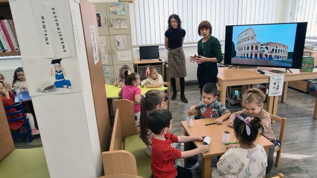 FOTO: Dobojski Info | BIBLIOTEKA DOBOJ: Počeli dani italijanske kulture