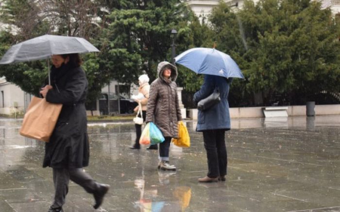 VRIJEME: Danas pretežno oblačno, povremeno slaba kiša