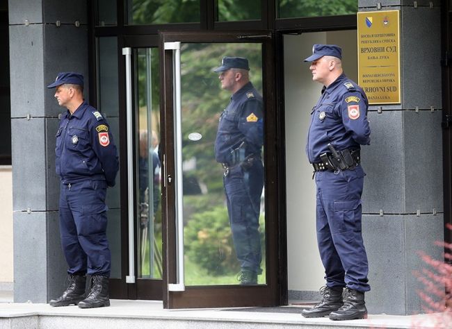 FOTO: DEJAN BOŽIĆ/RINGIER | "FZO RS uskratio pravo na zdravstvenu zaštitu teško bolesnoj majci" Vrhovni sud RS utvrdio da su odluke o ODBIJANJU REFUNDACIJE LIJEKA neustavne