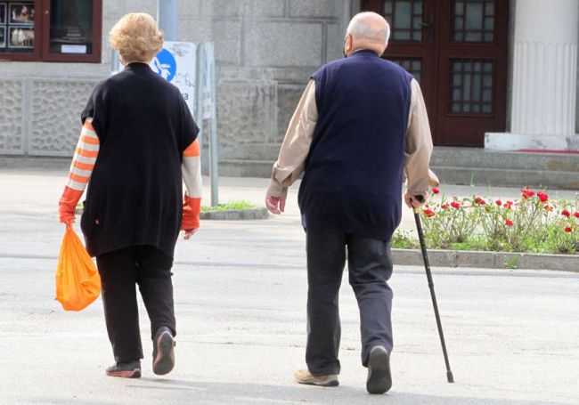 FOTO: Dobojski Info | DOBOJ: Počinje isplata drugog dijela podrške penzionerima