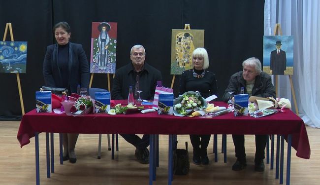 FOTO: RTV Doboj | DOBOJ: Održana promocija knjige „Zeleni nedogled” Ružice Tešić 